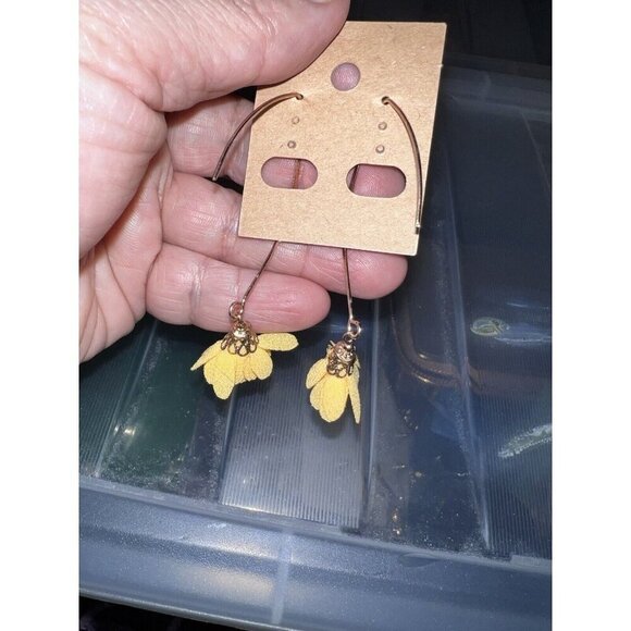 Dainty Yellow Cloth Flower Dangle Goldtone Fancy Earwire Earrings - Picture 8 of 11